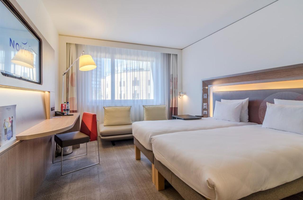 Novotel Basel City Екстер'єр фото