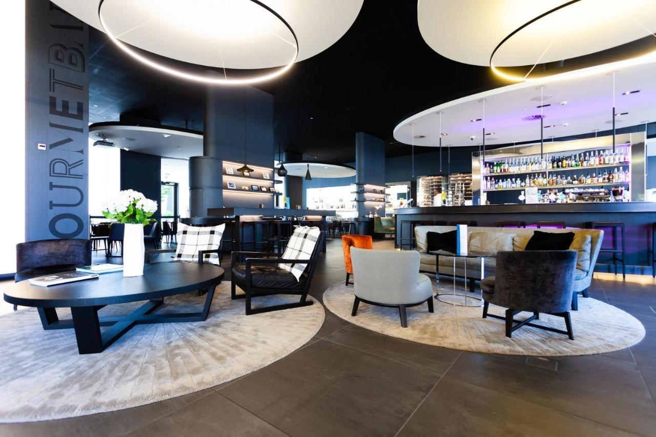 Novotel Basel City Екстер'єр фото